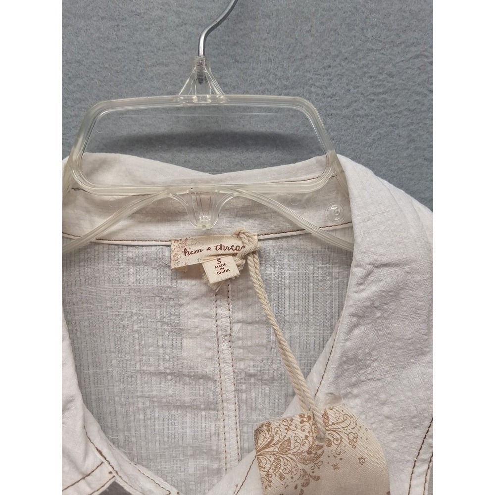 NWT Hem & Thread Women Button Up Top Beige Womens Size Small Minimalist Boho
